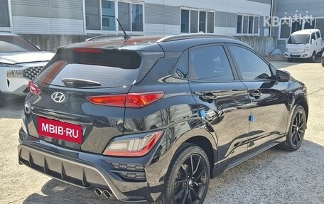 Hyundai Kona I, 2022 год, 1 600 000 рублей, 4 фотография