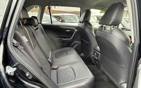Toyota RAV4, 2022 год, 2 211 000 рублей, 30 фотография