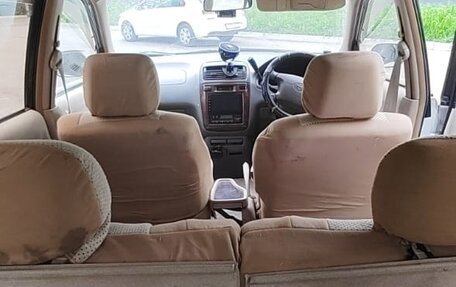 Toyota Gaia, 1999 год, 550 000 рублей, 23 фотография