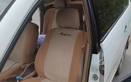Toyota Gaia, 1999 год, 550 000 рублей, 35 фотография