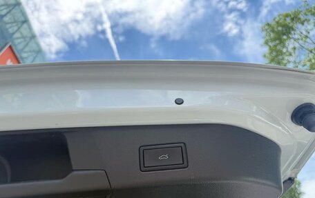 Volkswagen ID.4, 2022 год, 1 800 000 рублей, 17 фотография
