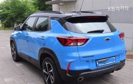 Chevrolet TrailBlazer, 2022 год, 1 690 000 рублей, 3 фотография