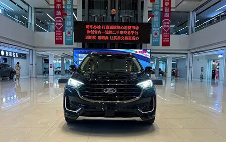 Ford Edge II рестайлинг, 2022 год, 2 300 000 рублей, 2 фотография