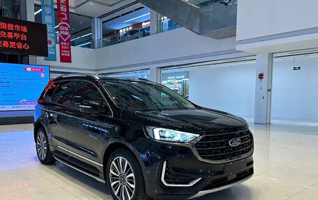 Ford Edge II рестайлинг, 2022 год, 2 300 000 рублей, 6 фотография