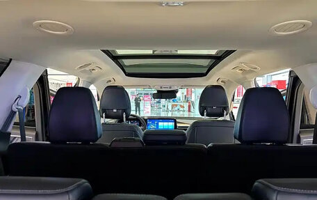 Ford Edge II рестайлинг, 2022 год, 2 300 000 рублей, 14 фотография