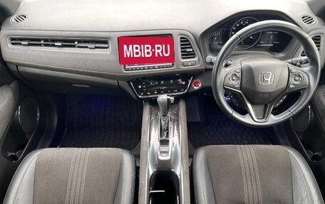 Honda Vezel, 2022 год, 1 460 000 рублей, 11 фотография