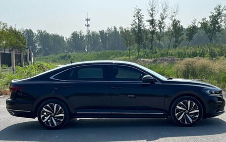 Volkswagen Passat B8 рестайлинг, 2022 год, 2 365 000 рублей, 5 фотография