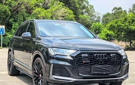 Audi Q7, 2023 год, 8 000 777 рублей, 1 фотография