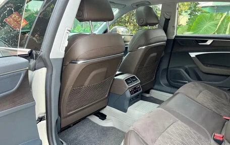 Audi A7, 2022 год, 4 375 196 рублей, 14 фотография