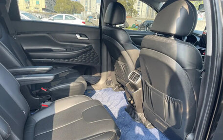 Hyundai Santa Fe IV, 2022 год, 2 450 000 рублей, 13 фотография