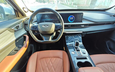 Chery Tiggo 8 Pro, 2022 год, 1 750 000 рублей, 8 фотография