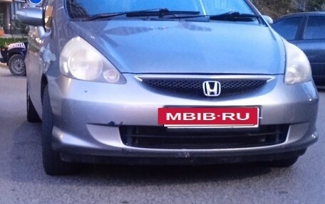 Honda Fit III, 2005 год, 600 000 рублей, 6 фотография