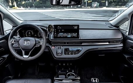 Honda Odyssey IV, 2021 год, 2 950 000 рублей, 6 фотография