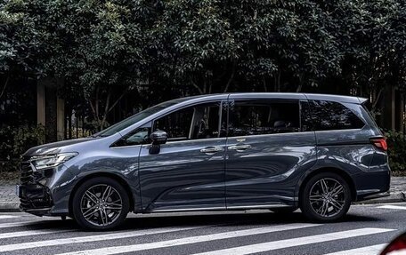 Honda Odyssey IV, 2021 год, 2 950 000 рублей, 3 фотография