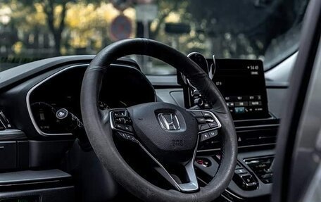 Honda Odyssey IV, 2021 год, 2 950 000 рублей, 9 фотография