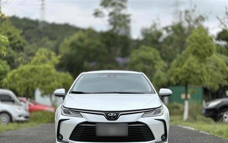 Toyota Corolla, 2022 год, 1 300 000 рублей, 6 фотография