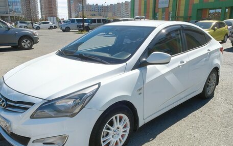 Hyundai Solaris II рестайлинг, 2016 год, 950 000 рублей, 5 фотография