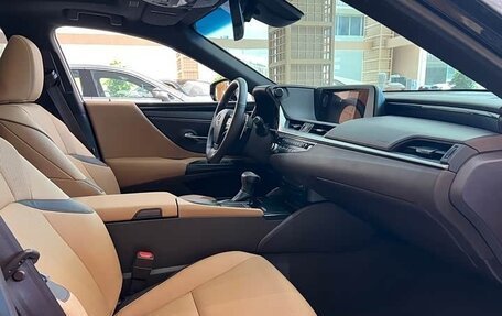 Lexus ES VII, 2021 год, 2 815 000 рублей, 4 фотография