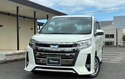 Toyota Noah, 2022 год, 2 200 000 рублей, 1 фотография