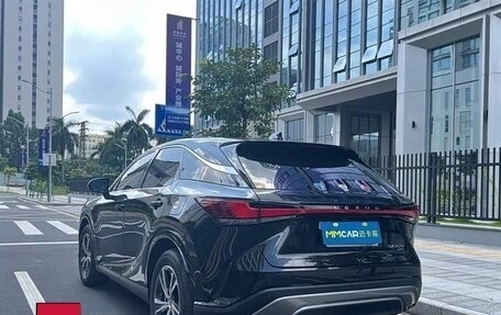 Lexus RX IV рестайлинг, 2025 год, 6 050 000 рублей, 5 фотография