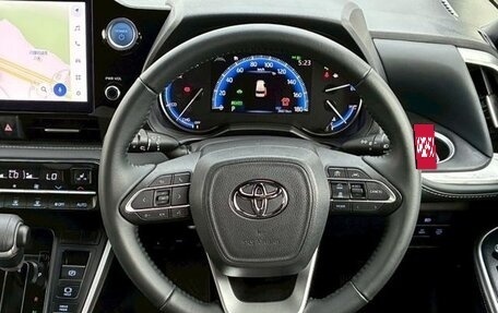 Toyota Noah III, 2021 год, 2 450 000 рублей, 10 фотография