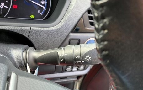 Toyota Noah, 2022 год, 2 200 000 рублей, 15 фотография
