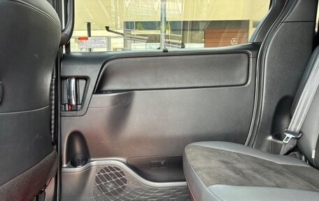 Toyota Noah, 2022 год, 2 200 000 рублей, 20 фотография
