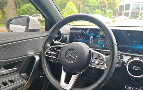Mercedes-Benz A-Класс, 2021 год, 1 570 000 рублей, 11 фотография