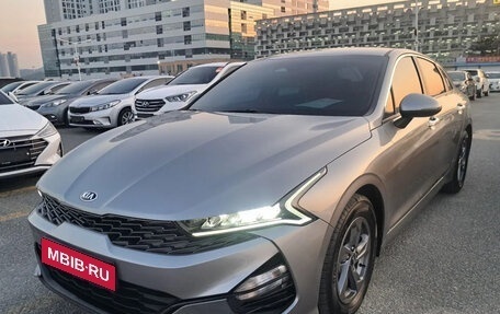 KIA K5, 2022 год, 1 700 000 рублей, 1 фотография