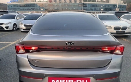 KIA K5, 2022 год, 1 700 000 рублей, 5 фотография