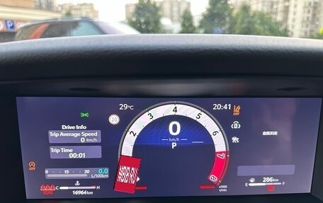 Toyota Camry, 2024 год, 3 800 000 рублей, 15 фотография