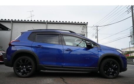 Peugeot 2008 II, 2018 год, 1 040 000 рублей, 10 фотография