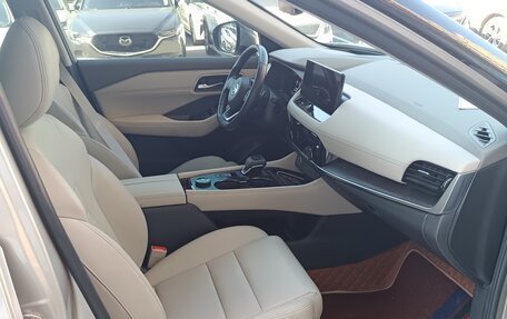 Nissan X-Trail, 2021 год, 2 400 000 рублей, 4 фотография