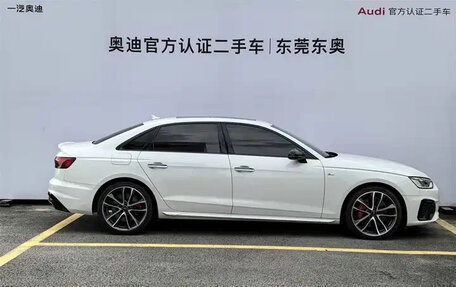 Audi A4, 2022 год, 1 987 000 рублей, 5 фотография