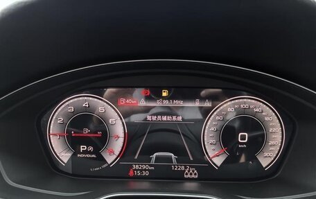Audi A4, 2022 год, 1 987 000 рублей, 7 фотография