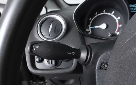 Ford Fiesta, 2018 год, 994 000 рублей, 13 фотография