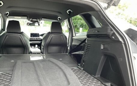 Peugeot 3008 II, 2017 год, 1 450 000 рублей, 17 фотография