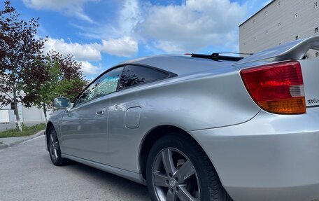 Toyota Celica VII рестайлинг, 1999 год, 750 000 рублей, 2 фотография