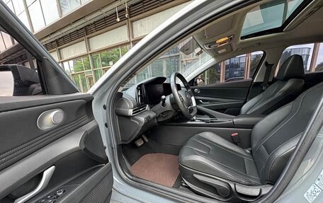 Hyundai Elantra, 2022 год, 1 150 000 рублей, 11 фотография