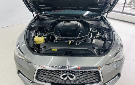 Infiniti Q60 II, 2020 год, 2 700 000 рублей, 6 фотография