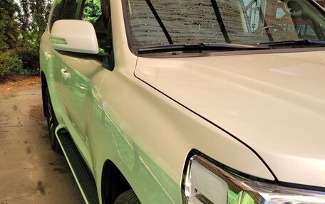 Toyota Land Cruiser 200, 2018 год, 5 725 000 рублей, 3 фотография