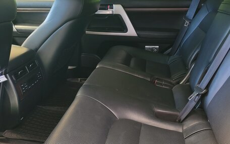 Toyota Land Cruiser 200, 2018 год, 5 725 000 рублей, 14 фотография