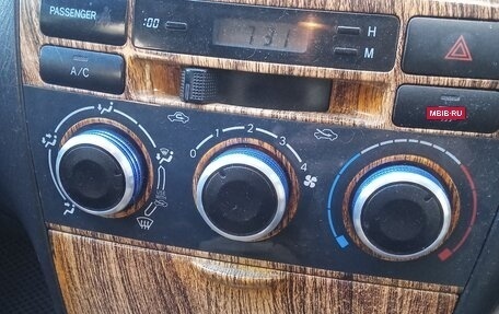 Toyota Corolla, 2000 год, 650 000 рублей, 4 фотография