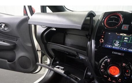 Nissan Note II рестайлинг, 2018 год, 1 020 000 рублей, 20 фотография