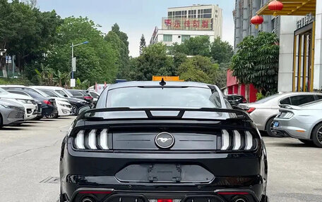 Ford Mustang VI рестайлинг, 2022 год, 2 730 111 рублей, 5 фотография