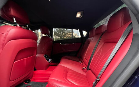 Maserati Quattroporte VI, 2022 год, 4 930 000 рублей, 9 фотография