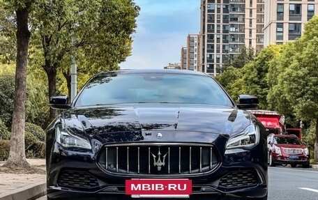 Maserati Quattroporte VI, 2022 год, 4 930 000 рублей, 2 фотография