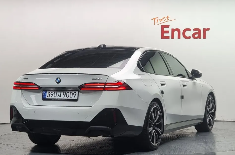 BMW 5 серия G30, 2024 год, 7 740 000 рублей, 2 фотография