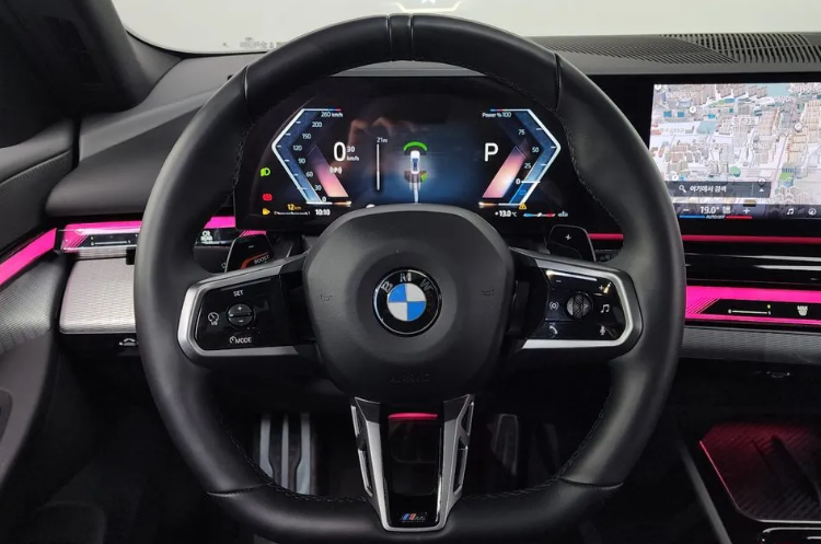 BMW 5 серия G30, 2024 год, 7 740 000 рублей, 10 фотография