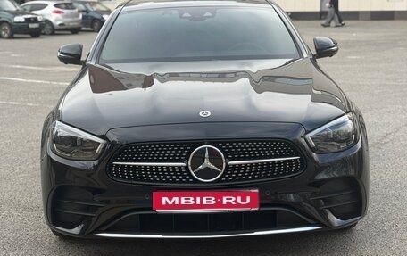 Mercedes-Benz E-Класс, 2022 год, 7 300 000 рублей, 1 фотография
